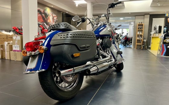 Gebrauchtmotorrad Harley-Davidson Softail Heritage Classic 114 FLHCS - Bild 5