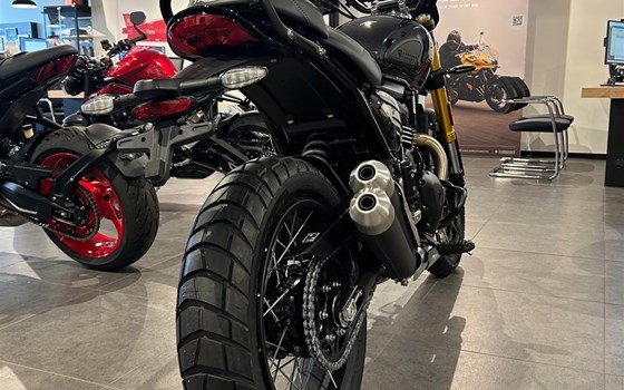 Neufahrzeug Triumph Scrambler 400 XC - Bild 10