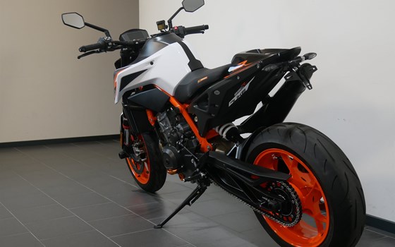 Gebrauchtmotorrad KTM 890 Duke R - Bild 7