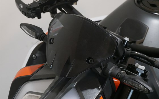 Gebrauchtmotorrad KTM 890 Duke R - Bild 10