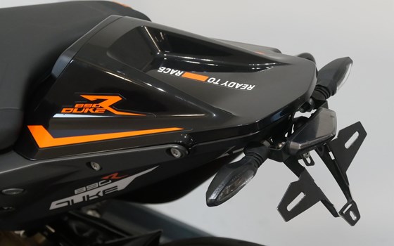 Gebrauchtmotorrad KTM 890 Duke R - Bild 12