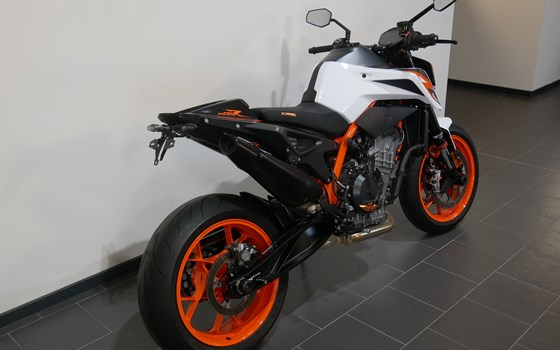 Gebrauchtmotorrad KTM 890 Duke R - Bild 6