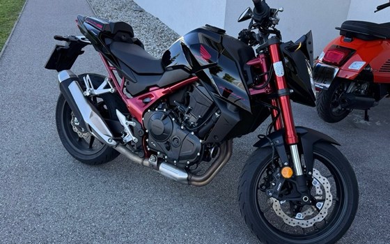 Gebrauchtmotorrad Honda CB750 Hornet - Bild 2 Gebrauchtmotorrad Honda CB750 Hornet - Bild 2