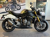 Neumotorrad Triumph Speed Triple 1200 RS NEUES MODELL