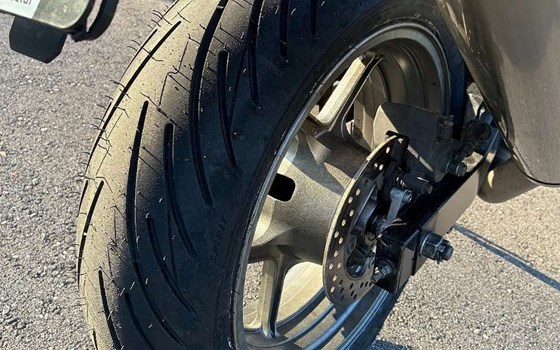 Gebrauchtmotorrad Kawasaki Z 750S - Bild 15 Gebrauchtmotorrad Kawasaki Z 750S - Bild 15