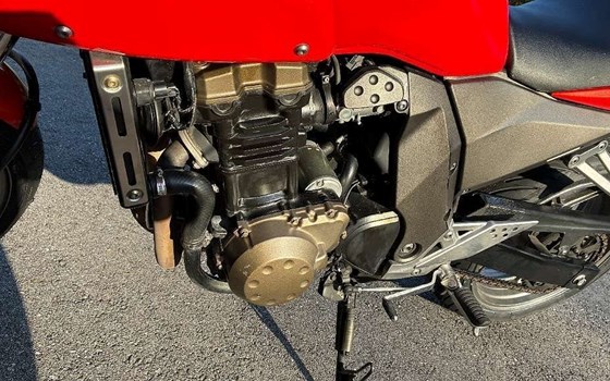 Gebrauchtmotorrad Kawasaki Z 750S - Bild 4 Gebrauchtmotorrad Kawasaki Z 750S - Bild 4