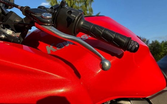 Gebrauchtmotorrad Kawasaki Z 750S - Bild 6 Gebrauchtmotorrad Kawasaki Z 750S - Bild 6