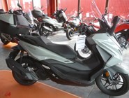 Honda Forza 125