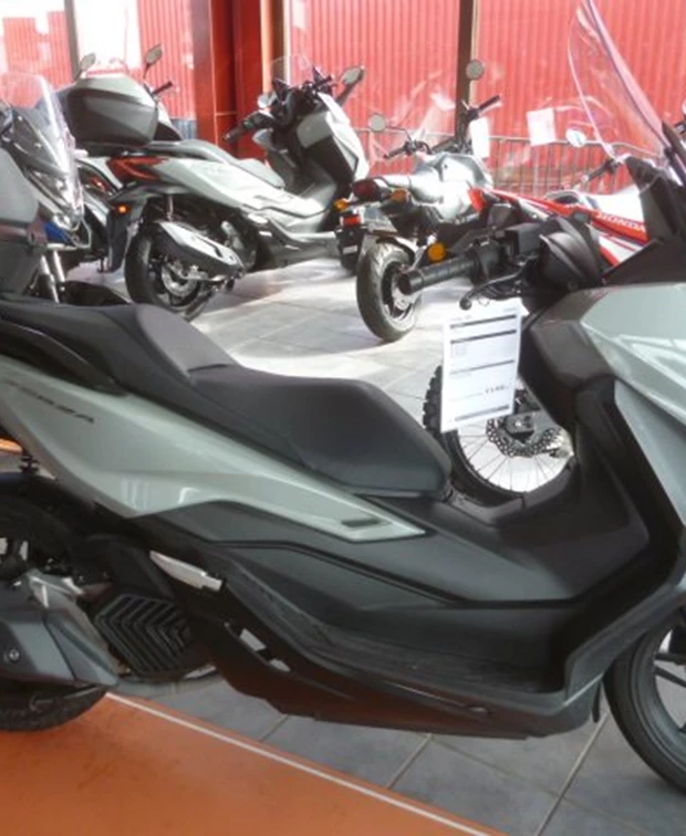 Honda Forza 125