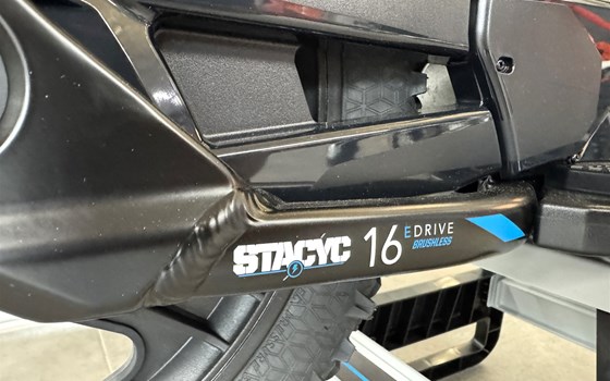 Neufahrzeug STACYC 16eDRIVE ELITE 36V - Bild 3 Neufahrzeug STACYC 16eDRIVE ELITE 36V - Bild 3