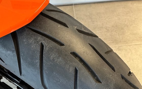 Gebrauchtmotorrad KTM 790 Duke - Bild 11 Gebrauchtmotorrad KTM 790 Duke - Bild 11