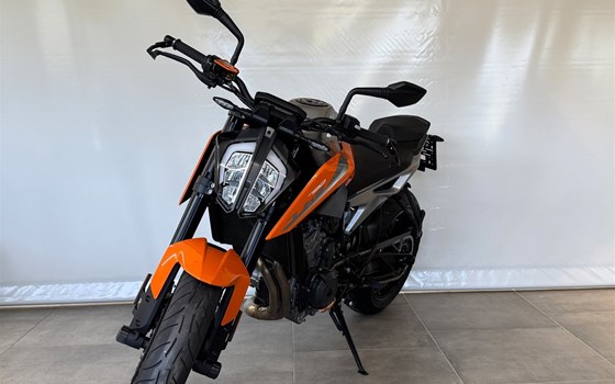 Gebrauchtmotorrad KTM 790 Duke - Bild 15 Gebrauchtmotorrad KTM 790 Duke - Bild 15