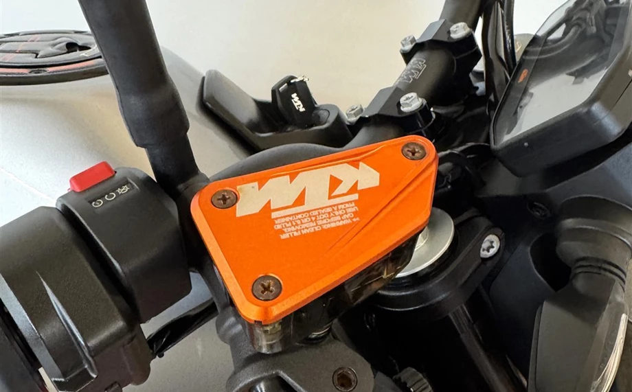 Angebot KTM 790 Duke Bild 4: Angebot KTM 790 Duke