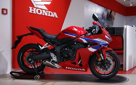 Gebrauchtmotorrad Honda CBR650R - Bild 2 Gebrauchtmotorrad Honda CBR650R - Bild 2