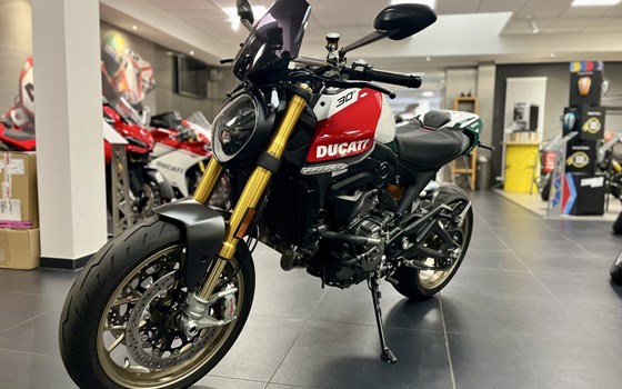 Gebrauchtmotorrad Ducati Monster 30° Anniversario - Bild 6
