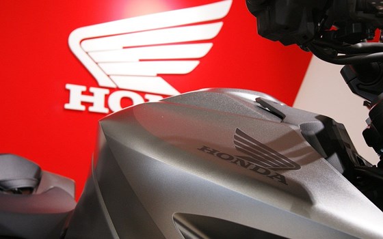 Gebrauchtmotorrad Honda CB1000 Hornet - Bild 4