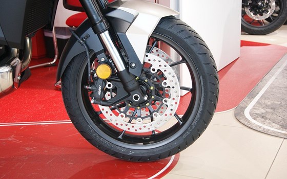 Gebrauchtmotorrad Honda NT1100 - Bild 8