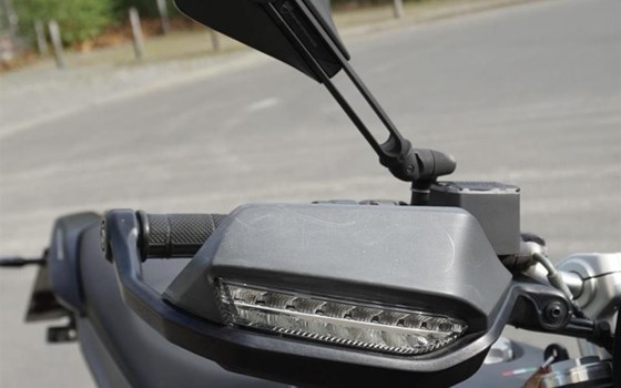 Gebrauchtmotorrad Ducati Hypermotard 821 - Bild 5