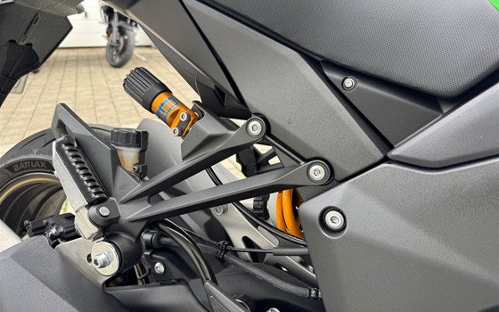 Gebrauchtmotorrad Kawasaki Ninja 1100SX SE - Bild 7