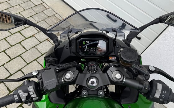 Gebrauchtmotorrad Kawasaki Ninja 1100SX SE - Bild 9