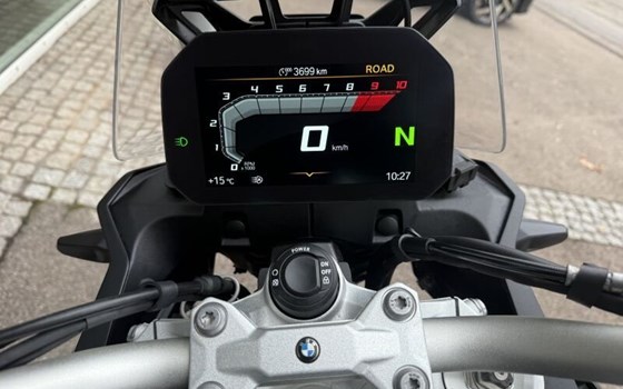 Gebrauchtmotorrad BMW F 900 GS - Bild 4