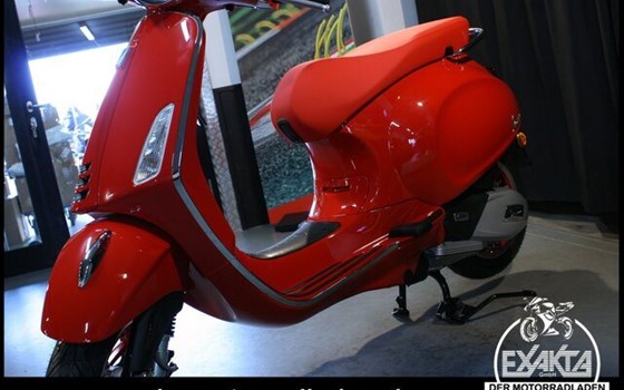 Neufahrzeug Vespa Primavera 125 RED - Bild 25