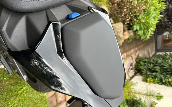 Gebrauchtmotorrad BMW S 1000 R - Bild 9