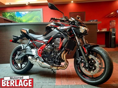 Kawasaki   Z650 45