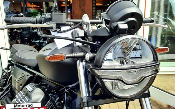 Neufahrzeug Moto Guzzi V9 Bobber - Bild 8