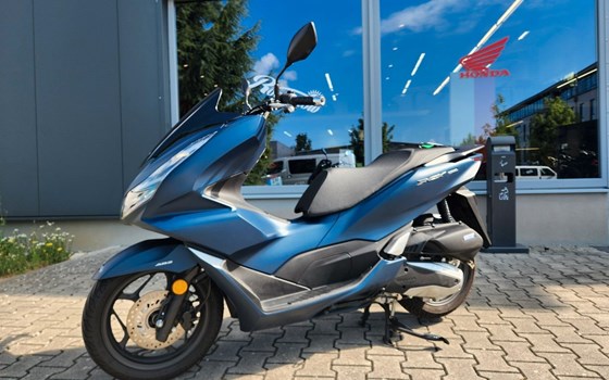 Gebrauchtmotorrad Honda PCX125 DX - Bild 1