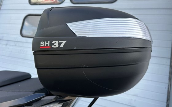 Gebrauchtmotorrad Kymco Xciting S 400i ABS - Bild 10