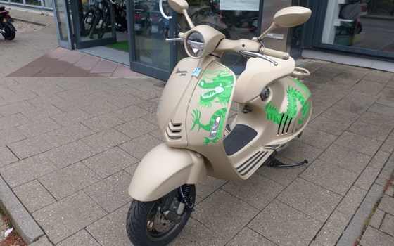 Gebrauchtmotorrad Vespa 946 Dragon - Bild 3