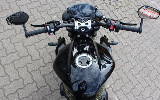 Gebrauchtmotorrad Triumph Street Triple 765 RS - Bild 7