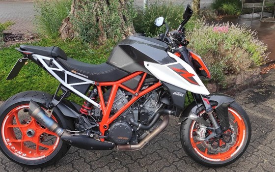 Gebrauchtmotorrad KTM 1290 Super Duke R - Bild 1