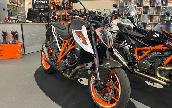 Gebrauchtmotorrad KTM 1290 Super Duke R - Bild 6