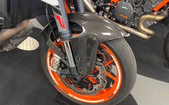 Gebrauchtmotorrad KTM 1290 Super Duke R - Bild 7