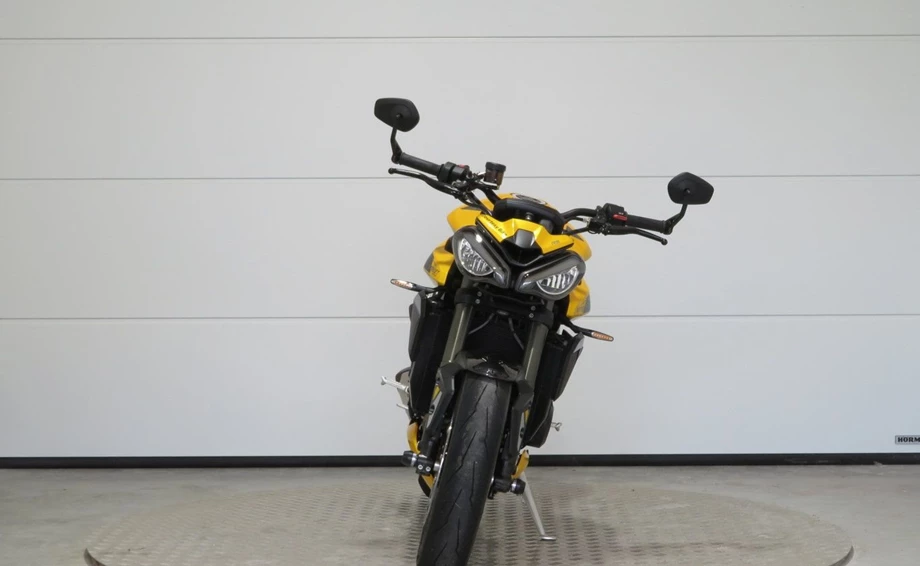 Angebot Triumph Street Triple RS Bild 2: Angebot Triumph Street Triple RS