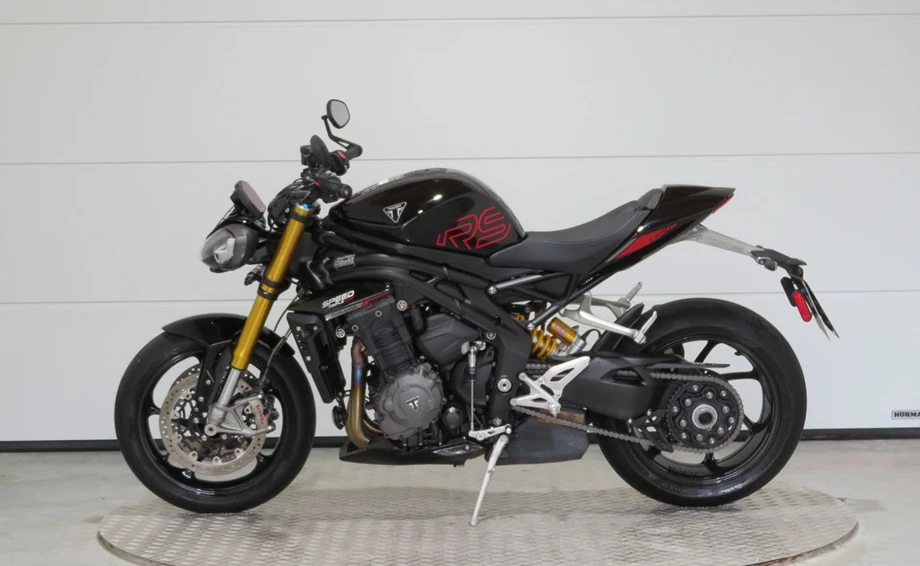 Angebot Triumph Speed Triple 1200 RS Bild 4: Angebot Triumph Speed Triple 1200 RS