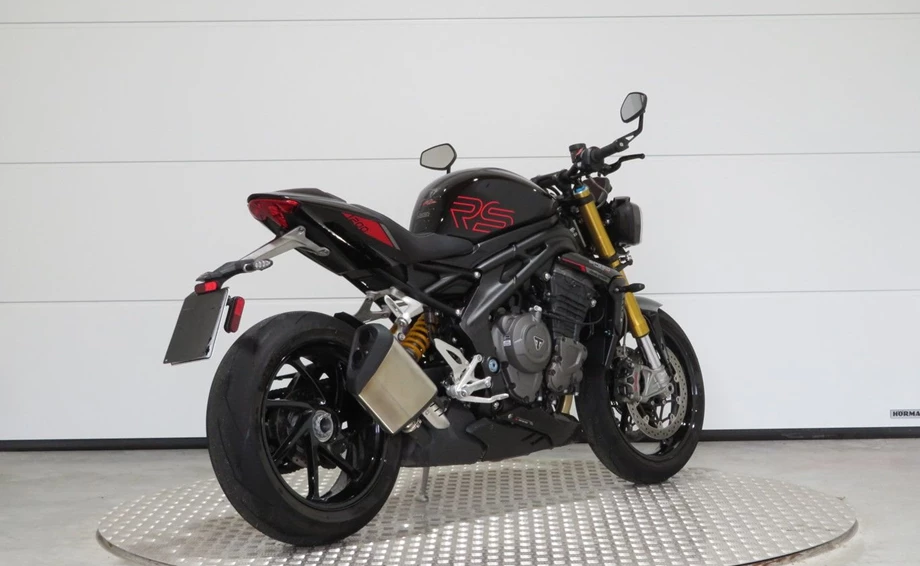 Angebot Triumph Speed Triple 1200 RS Bild 7: Angebot Triumph Speed Triple 1200 RS