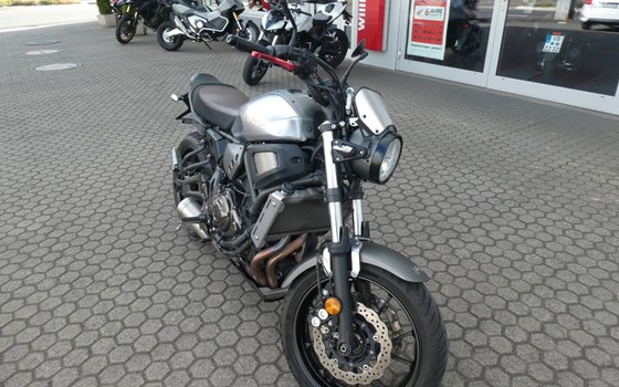 Gebrauchtmotorrad Yamaha XSR700 - Bild 2