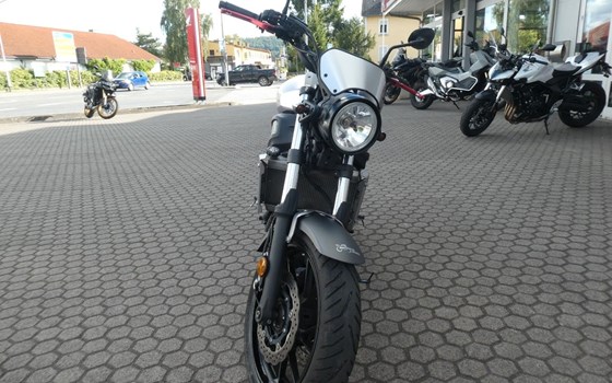 Gebrauchtmotorrad Yamaha XSR700 - Bild 3