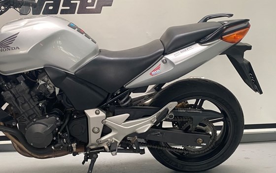 Gebrauchtmotorrad Honda CBF 600 - Bild 7