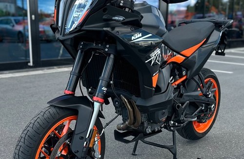 Gebrauchtmotorrad KTM 890 SMT