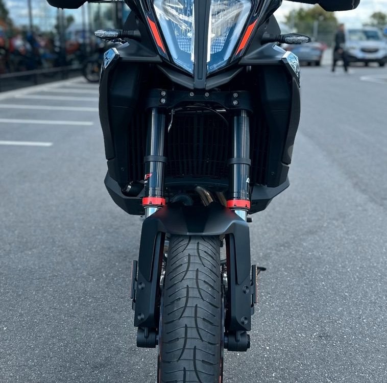 Angebot KTM 890 SMT