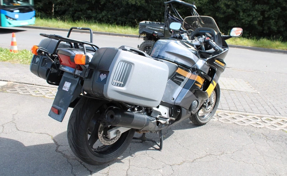 Angebot Honda CBR 1000 F Bild 4: Angebot Honda CBR 1000 F