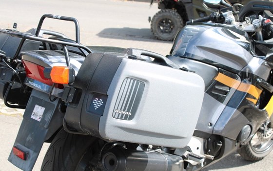 Gebrauchtmotorrad Honda CBR 1000 F - Bild 5