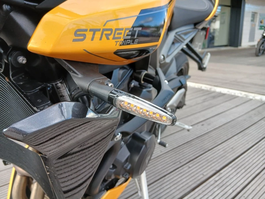 Angebot Triumph Street Triple 765 RS Bild 7: Angebot Triumph Street Triple 765 RS