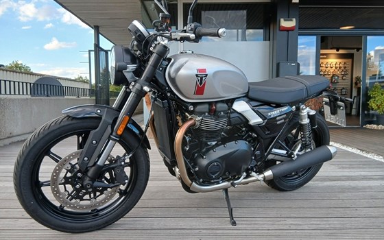 Gebrauchtmotorrad Triumph Speed Twin 900 - Bild 5