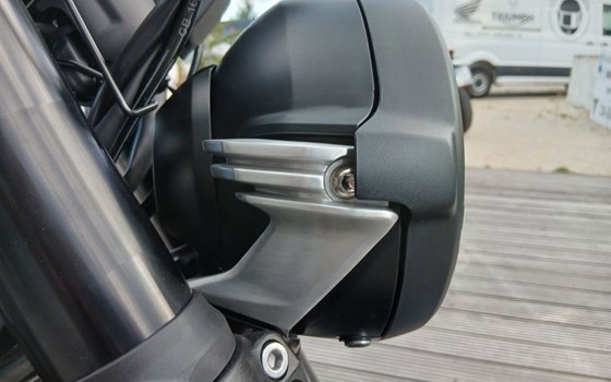 Gebrauchtmotorrad Triumph Speed Twin 900 - Bild 9