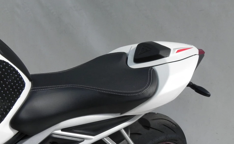 Angebot Triumph Street Triple RS Bild 12: Angebot Triumph Street Triple RS